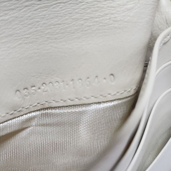 Gucci Soft Leather Bamboo Cream Tone Wallet - Picture 5 of 9